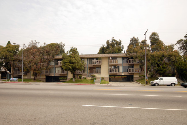 4165 W Slauson Ave in Los Angeles, CA - Building Photo - Building Photo