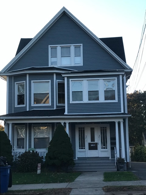 552 Townsend Ave, Unit 2nd Floor
