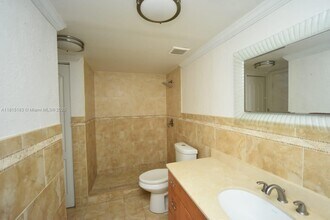 1750 W 56th St in Hialeah, FL - Building Photo - Building Photo