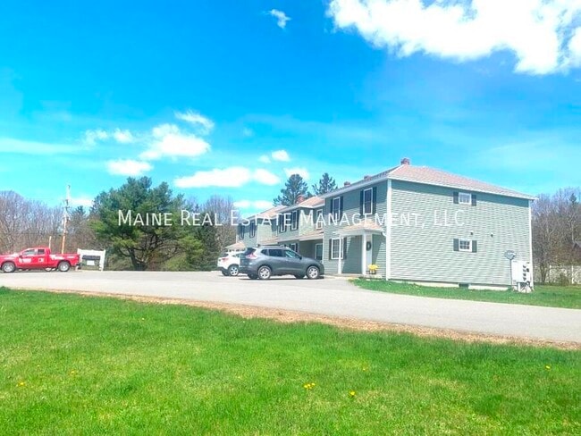 32 Emerson Mill Rd in Hampden, ME - Building Photo - Building Photo