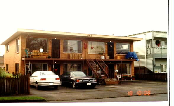 642 Maple St in Edmonds, WA - Building Photo