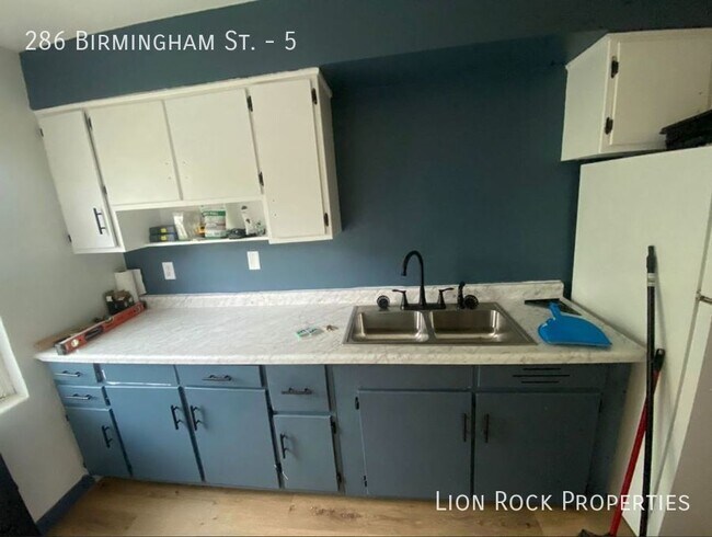 286 Birmingham St-Unit -5 in St. Paul, MN - Foto de edificio - Building Photo
