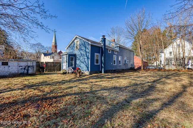 56 Van Buren St in Ballston Spa, NY - Building Photo - Building Photo