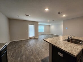 7196 Hatteras Blvd in Panama City, FL - Building Photo - Building Photo