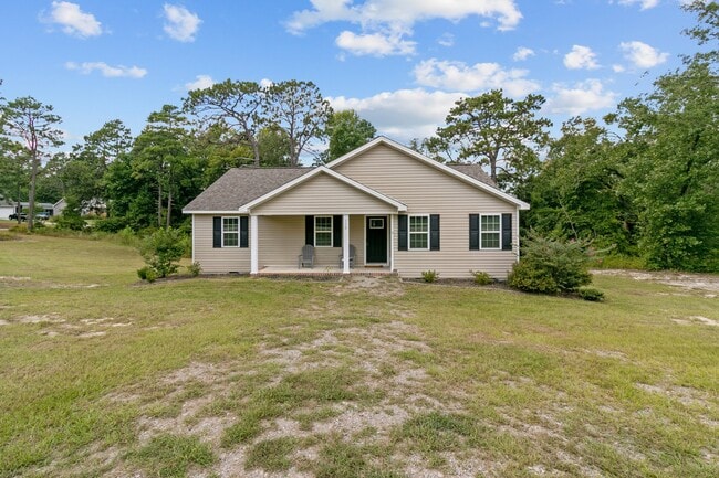 property at 112 Savannah Ln