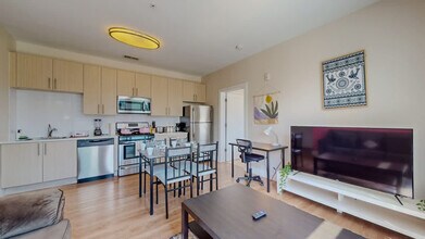 573 Bedford St, Unit SI ID1501464P in Stamford, CT - Foto de edificio - Building Photo