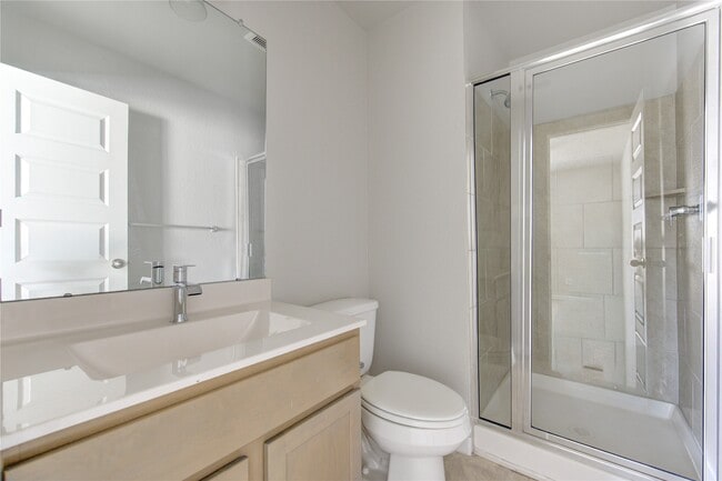 property at 2215 Emerald Diamond Ct