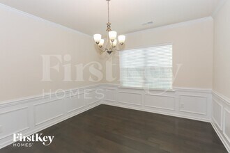 182 Paradise Hills Cir in Mooresville, NC - Foto de edificio - Building Photo