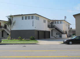 3456 Redondo Beach Blvd Apartments