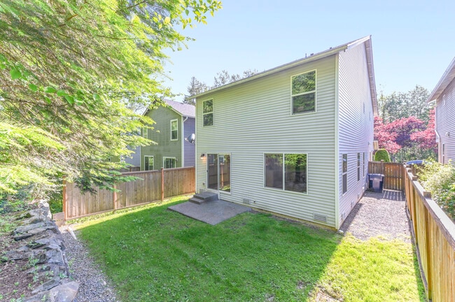 2413 106th Dr SE in Lake Stevens, WA - Building Photo - Building Photo