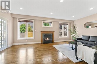 409 Beatrice Dr in Ottawa, ON - Building Photo - Building Photo