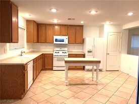 11601 Giles St in Las Vegas, NV - Building Photo