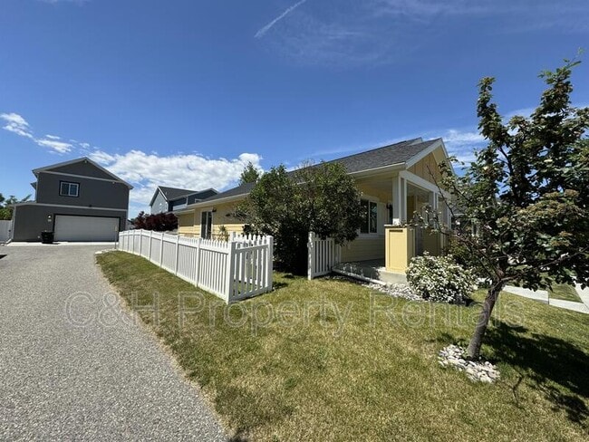 1842 Stony Meadow Ln in Billings, MT - Building Photo - Building Photo