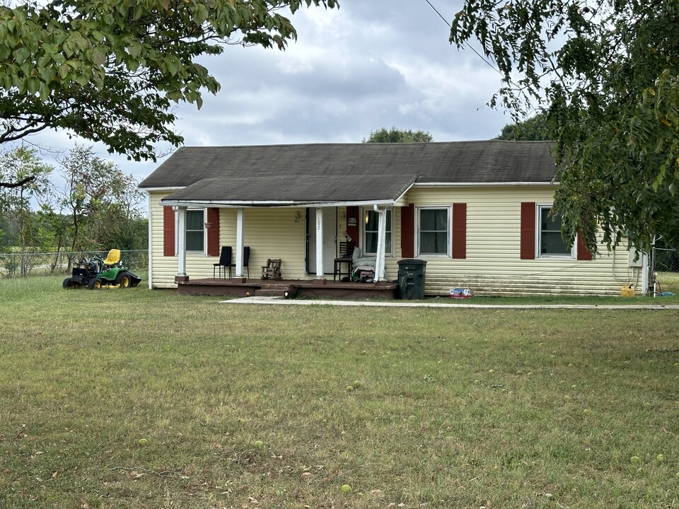 269 Prospect Rd in Fayetteville, TN - Building Photo