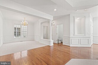 13049 Taverner Loop in Woodbridge, VA - Building Photo - Building Photo