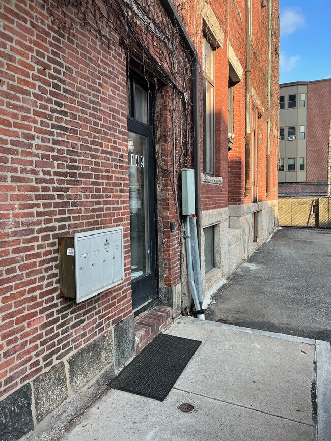 148 N St in Boston, MA - Building Photo - Building Photo