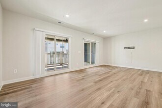 2528 VERONA Pl in Ellicott City, MD - Building Photo - Building Photo