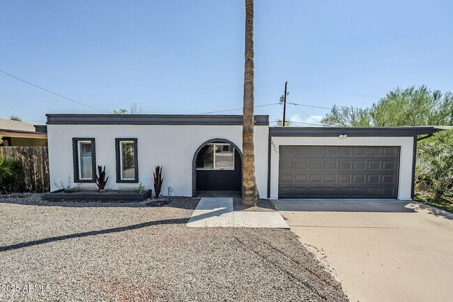 property at 4927 E Coronado Rd