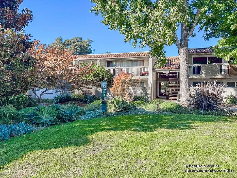 47 Dearborn Pl in Goleta, CA - Building Photo