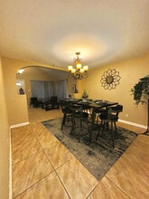 121 S Kansas Ave in Weslaco, TX - Building Photo - Building Photo