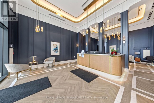 120 Eagle Rock Way in Vaughan, ON - Building Photo - Building Photo