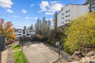 Eagle Rock in Spokane Valley, WA - Building Photo - Building Photo