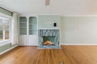 1407 Sycamore Ave in Brunswick, GA - Building Photo - Building Photo