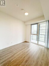 180 Front St E in Toronto, ON - Building Photo - Building Photo