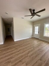 65 Wilson St in Hazlehurst, GA - Building Photo - Building Photo