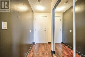 330-1330 Burnhamthorpe Rd W in Mississauga, ON - Building Photo - Building Photo