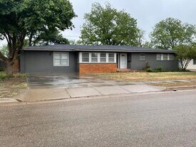 3614 28th St in Lubbock, TX - Building Photo