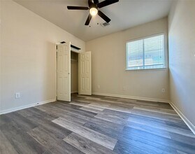6326 Richland Hills Dr in Katy, TX - Foto de edificio - Building Photo