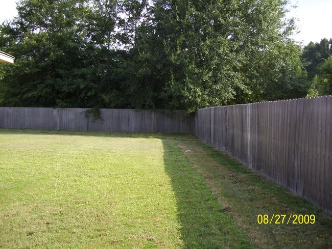 109 Newport Dr in Canton, MS - Building Photo - Building Photo