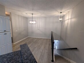 903 Normandy Trace Rd in Tampa, FL - Building Photo - Building Photo
