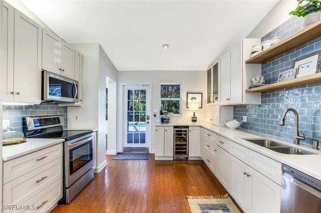 property at 739 7th Ave N