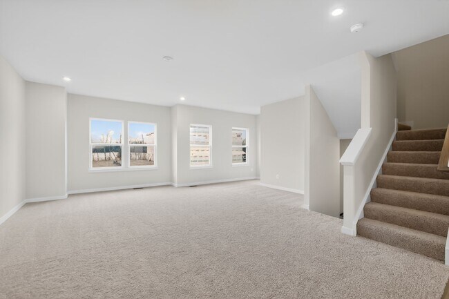 43 Elmiraj Ct in Inwood, WV - Building Photo - Building Photo