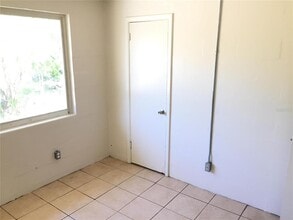 543 Division St in Daytona Beach, FL - Building Photo - Building Photo