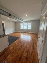 285 E 17th St in Paterson, NJ - Building Photo - Building Photo