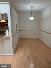 109 Versailles Ct in Trenton, NJ - Foto de edificio - Building Photo