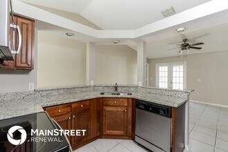 2041 Claremont Dr in Deltona, FL - Building Photo - Building Photo