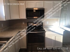 821 Wisconsin Ave in Breckenridge, MN - Building Photo - Building Photo