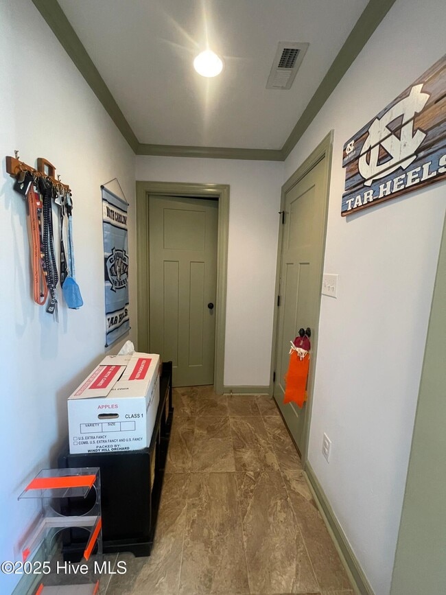 206 Kenan Lp in Jacksonville, NC - Building Photo - Building Photo