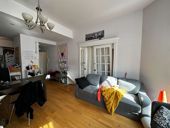 3501 Rue University in Montréal, QC - Building Photo - Building Photo