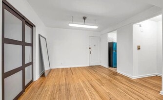 2080 Barnes Ave, Unit 4E in Bronx, NY - Building Photo