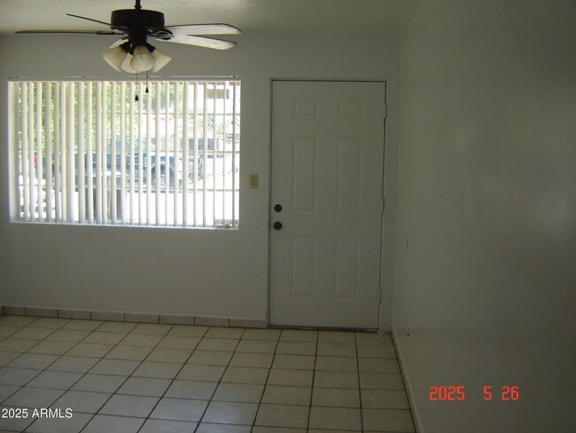 414-416 Reizen Dr in Morristown, AZ - Building Photo - Building Photo