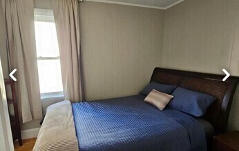 20 Brown St, Unit 2 in Bangor, ME - Building Photo - Building Photo