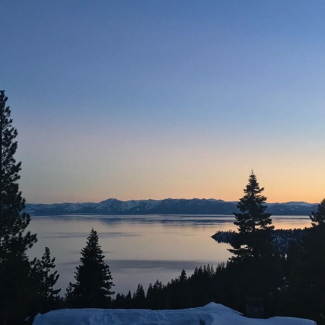 592 Fallen Leaf Way in Incline Village, NV - Building Photo - Building Photo