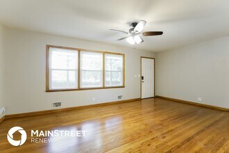 2301 NW 87 St in Kansas City, MO - Building Photo - Building Photo