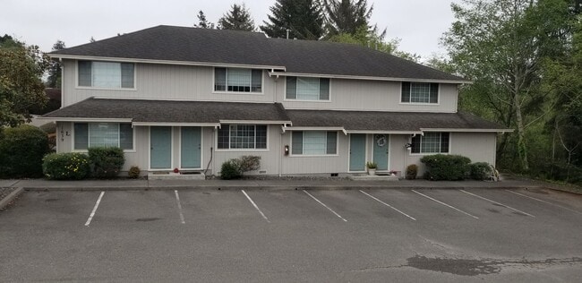 1650 Blackhawk Ln in Mckinleyville, CA - Building Photo - Building Photo