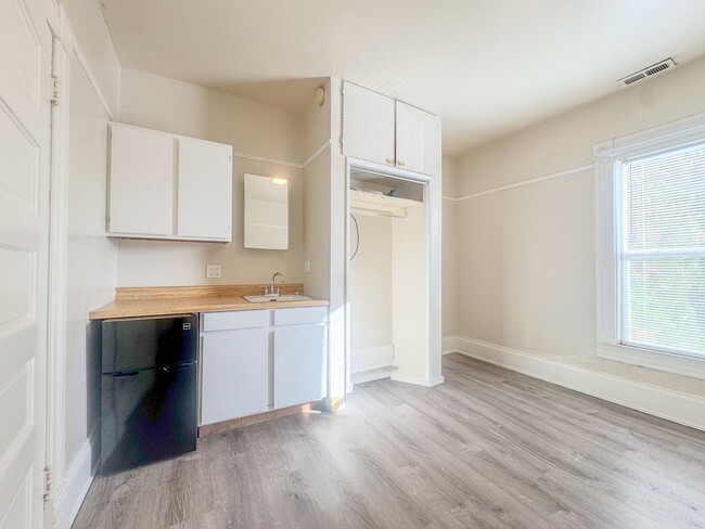 property at 343 Smithers Ave S